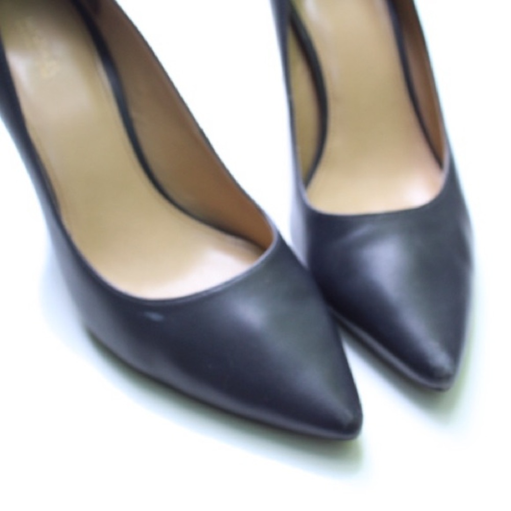 Michael Kors Abbi pumps - Picture 5 of 10